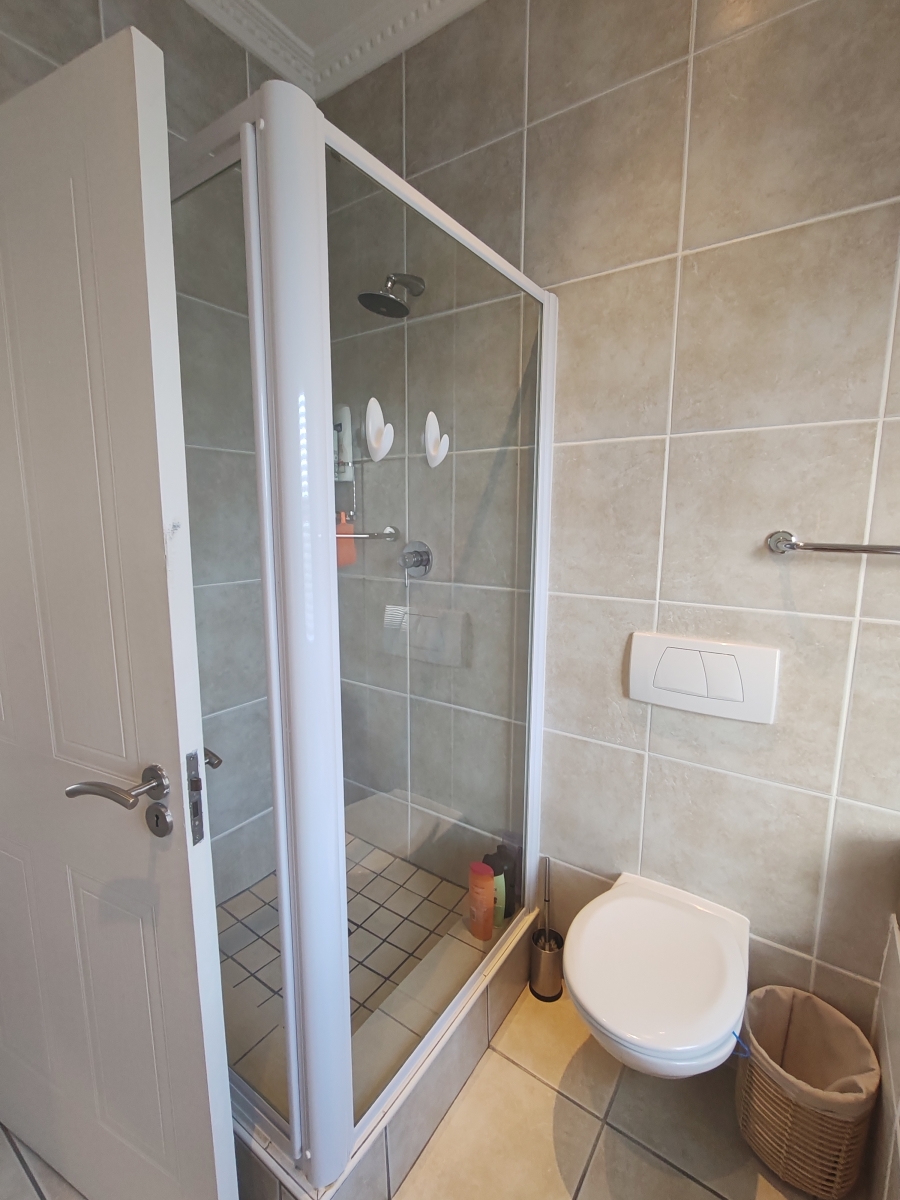 To Let 2 Bedroom Property for Rent in Big Bay Western Cape